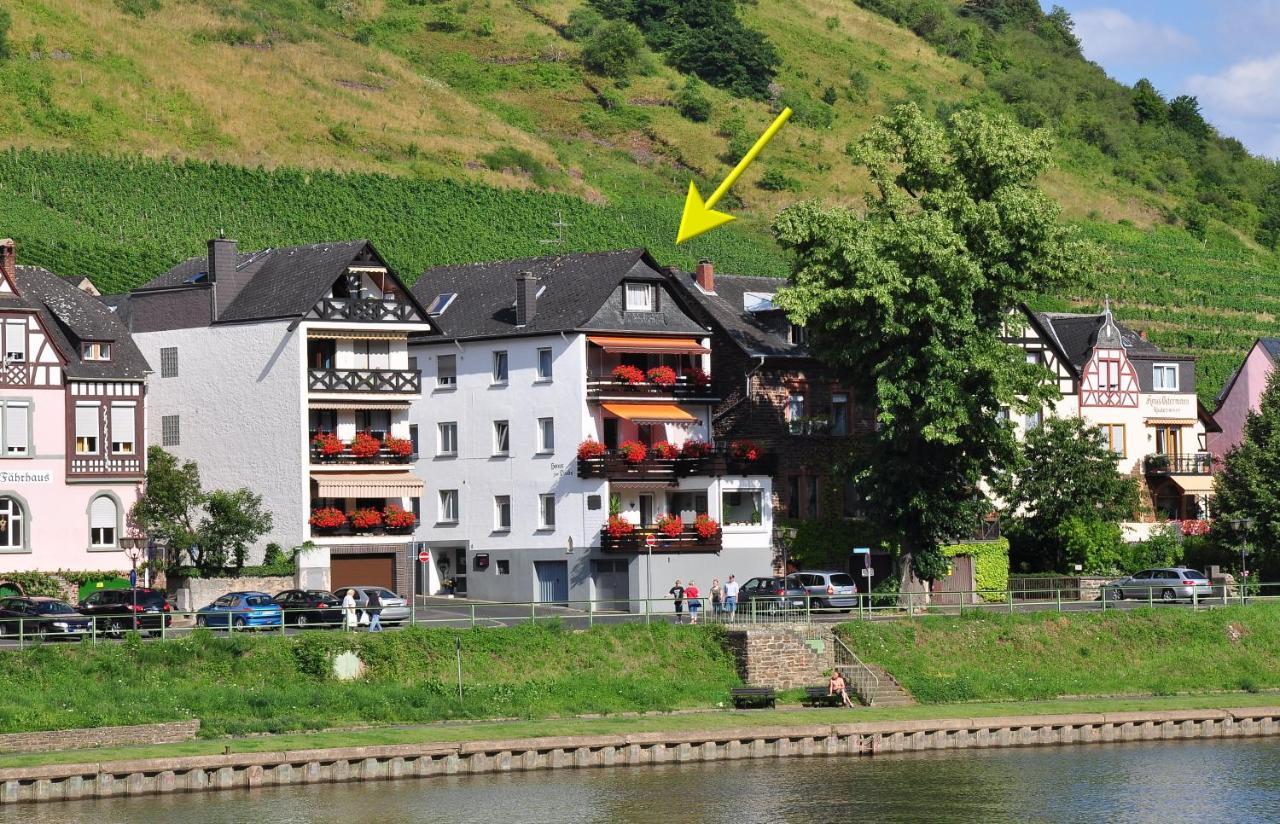 Ferienwohnungen Haus Zur Linde Кохем Екстер'єр фото