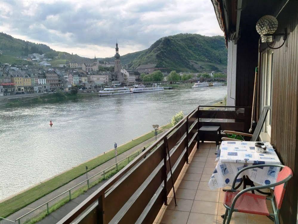 Ferienwohnungen Haus Zur Linde Кохем Екстер'єр фото